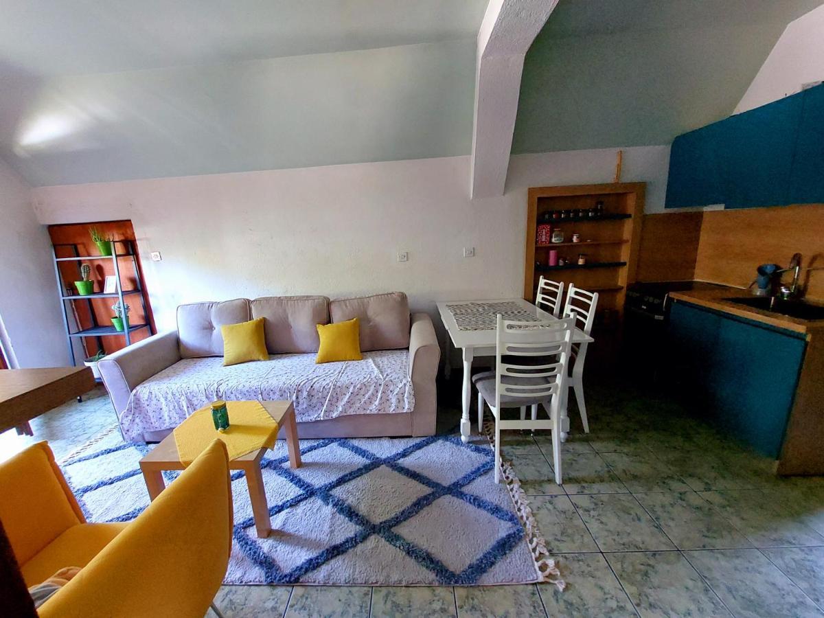 Incredible Apartment With A Mountain View - Matka Skopje Extérieur photo
